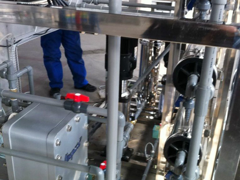 EDI系統(tǒng)現(xiàn)已廣泛應(yīng)用于醫(yī)藥、化學(xué)、食品、電子、電力工業(yè)等領(lǐng)域